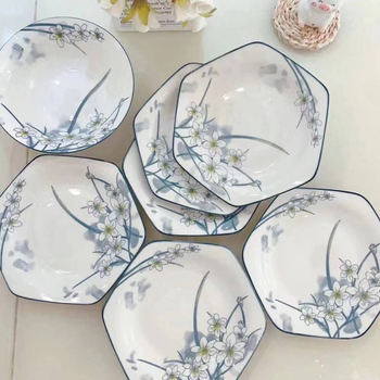 Порцеланов комплект шестоъгълни чинии, китайски стил, подглазурено покритие и еднопластово формоване