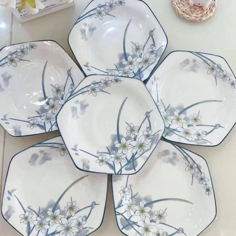 Порцеланов комплект шестоъгълни чинии, китайски стил, подглазурено покритие и еднопластово формоване