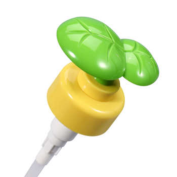 PE-ből készült dózisos üveg, blow molding technikával készült, Spruce beauty, flip-cap kupakkal