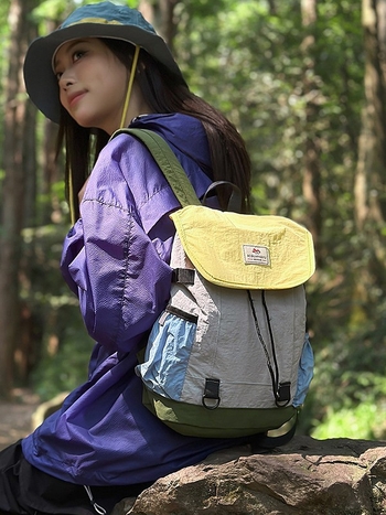 Kültéri sportokra tervezett sporttáska, nylon, vízálló, légáteresztő, kopásálló, görbült vállpántok