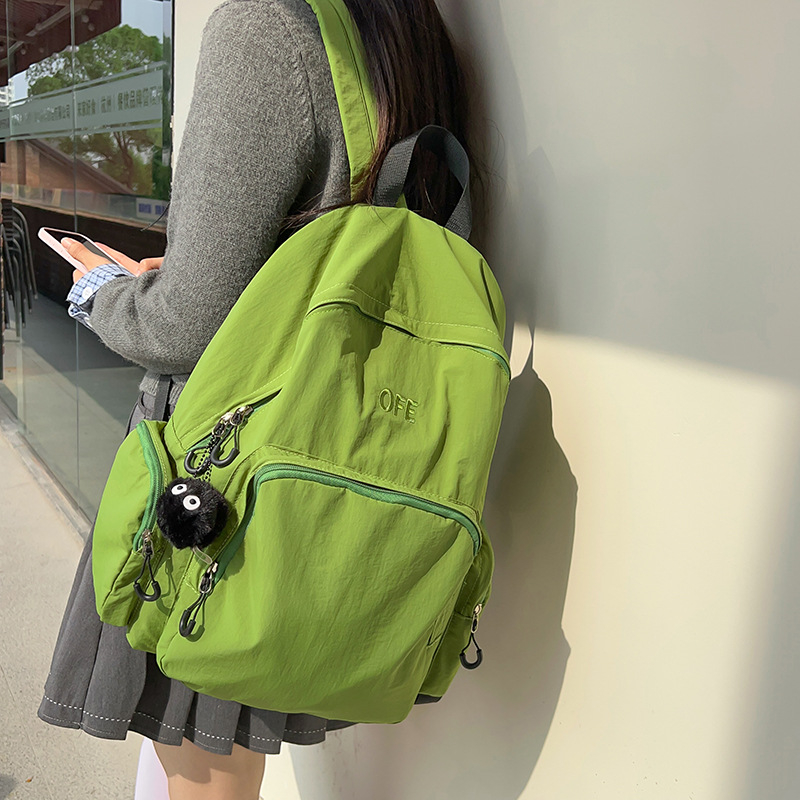 Uniszex nylon hátizsák szabadidős utazáshoz, kapacitás 20–35L, kompatibil 14 colos laptophoz, kopásálló, ívelt vállpánt