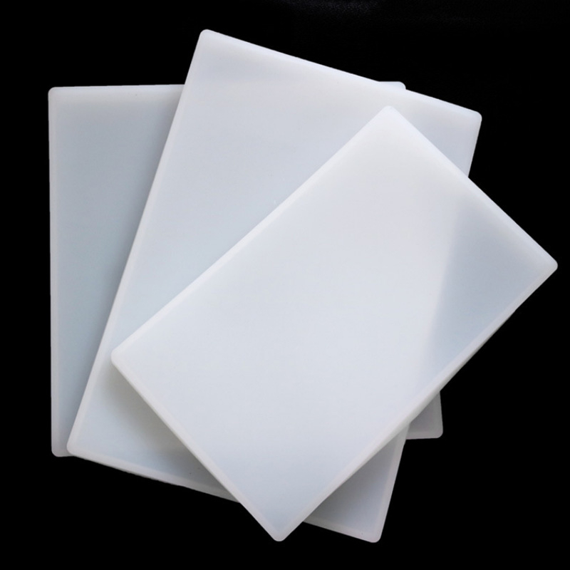 Overflow silikonski kalup za pečenje – polygonalni oblik, silikonski materijal, ručno izrađen kalup