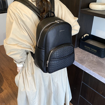 Ženski PU kožni ruksak, 2025 novi korejski stil, casual, velik kapacitet, mali ramenski ruksak