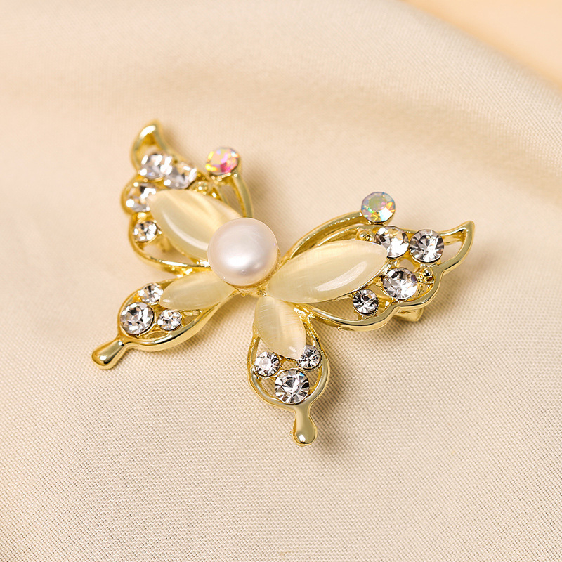 Брошка за кардиган във формата на цвете, сплавна основа, пресноводна перла, корейски стил, електроплакиране, Есен 2022