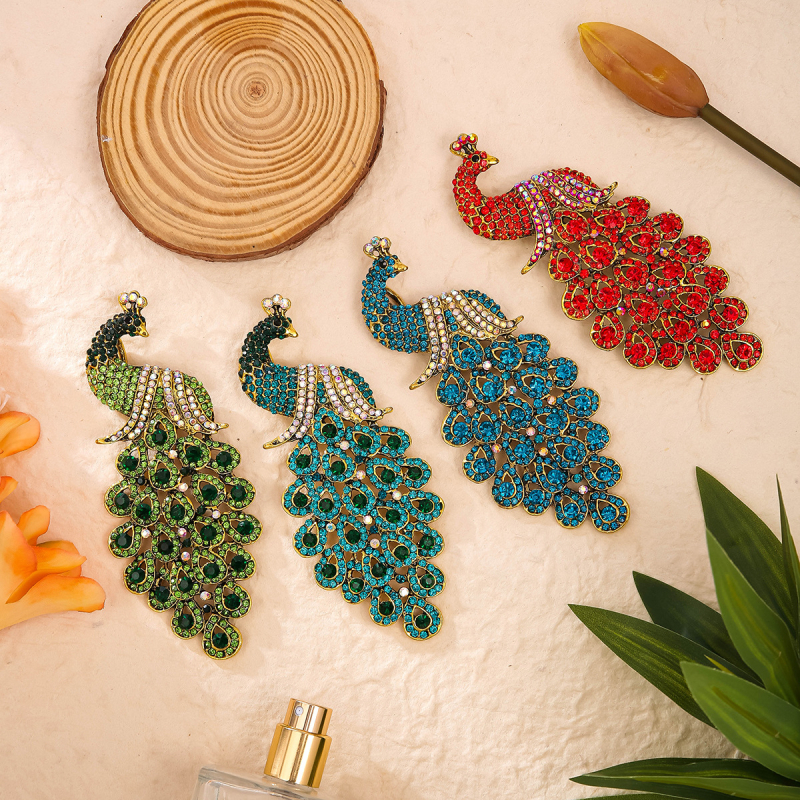 Павлинова брошка с мотив – ретро стил, сплав, електроплатиране, унисекс