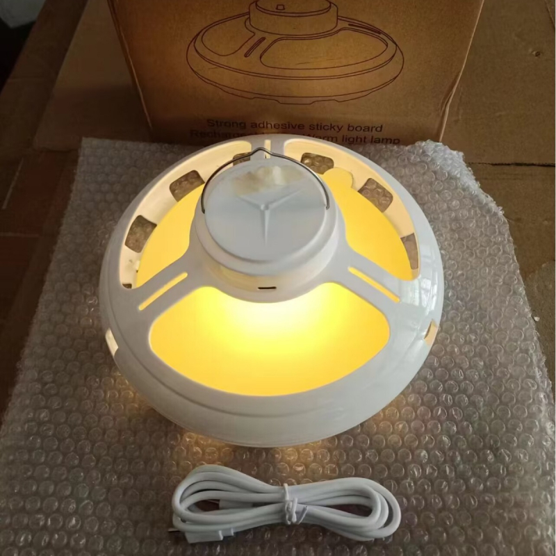 LED lampica za ubijanje insekata s ljepilom za kućnu upotrebu, ugrađena baterija 501–800 mAh, trajanje baterije 12 sati ili više, vrijeme punjenja 3–5 sati, pokrivenost do 10 m²