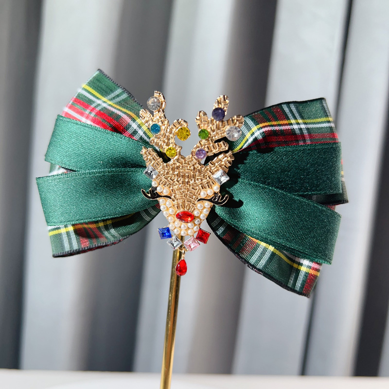 Брошка с ретро панделка от каре плат, кристални камъни, регулираема, електроплатирана