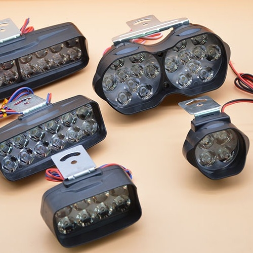 LED prednje svjetlo, visokoučinkovit reflektor, ABS kućište, 12V, za električna vozila i motocikle