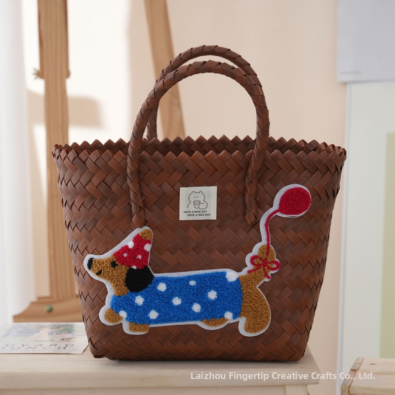 Geantă PVC țesută, în stil street-trend, formă verticală pătrată, fără căptuială