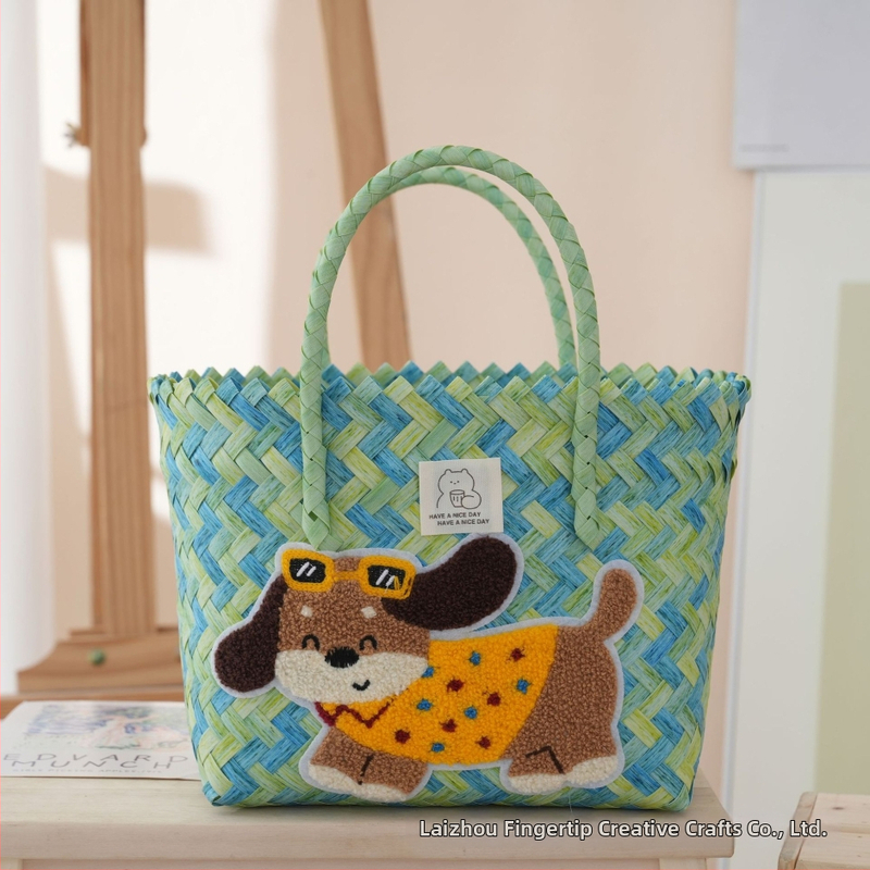 Geantă PVC țesută, în stil street-trend, formă verticală pătrată, fără căptuială