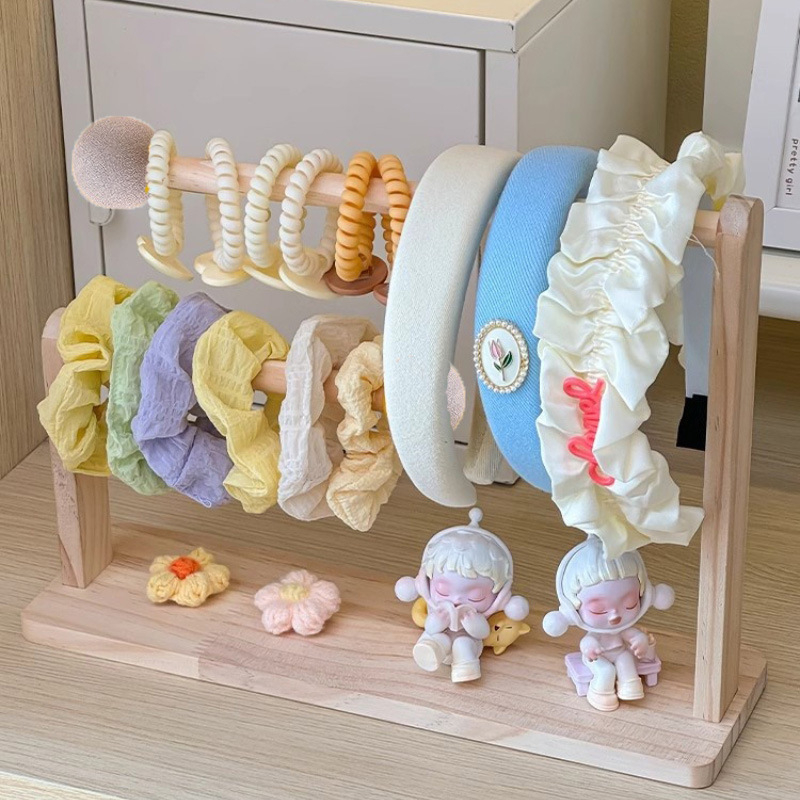 Raft din lemn pentru accesorii de păr - organizator pentru agrafe, brățări și bentițe, stil artistic, toamnă 2025