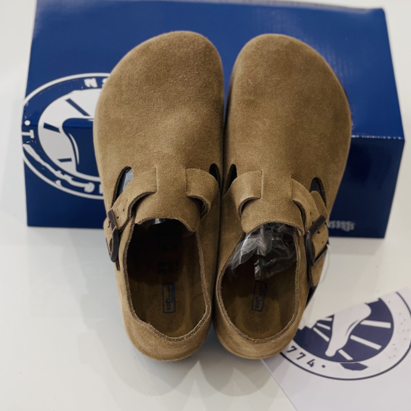 Sandale din piele în stil Birkenstock, vârf din plută, căptușeală din piele naturală, talpă din spumă, talpă plată, grosimea talpii 0–3 cm