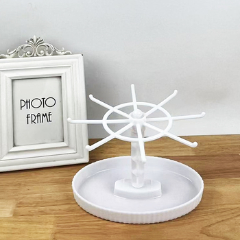 Forgó ékszerállvány – 3-rétegű műanyag fülbevaló kiállító, többszintű ventilátor-formájú kialakítással (injektált)