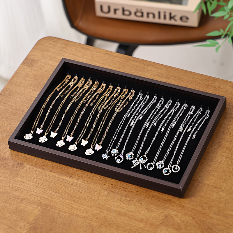 Fából készült ékszerállvány, négyzet alakú, egyszintes, luxus kivitel