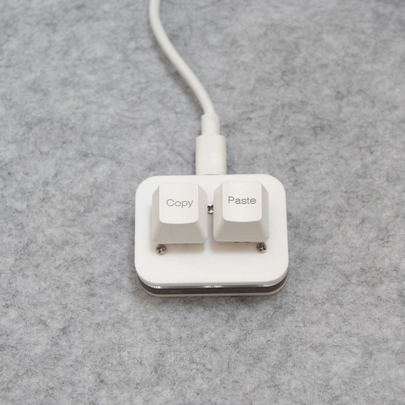 Tastatură numerică cu USB cablată, iluminare RGB, întrerupătoare hot-swappable și scurtături programabile cu un singur clic