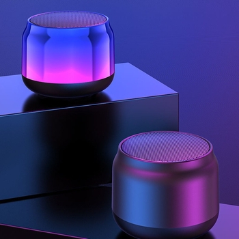 Jin Miao Mini Bluetooth Zvučnik M3 - IPX7 vodootporan, 5W snaga, Bluetooth 5.0, raspon frekvencija 100 Hz-20 kHz, ugrađena baterija 300-500 mAh