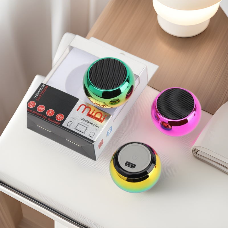 Jin Miao Mini Bluetooth Zvučnik M3 - IPX7 vodootporan, 5W snaga, Bluetooth 5.0, raspon frekvencija 100 Hz-20 kHz, ugrađena baterija 300-500 mAh