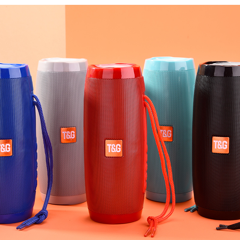 Bluetooth reproduktor s 2 x Hi‑Fi meničmi, zabudovaná batéria 1000–1200 mAh, 10W, Bluetooth 5.3, frekvenčný rozsah 120 Hz–20 kHz