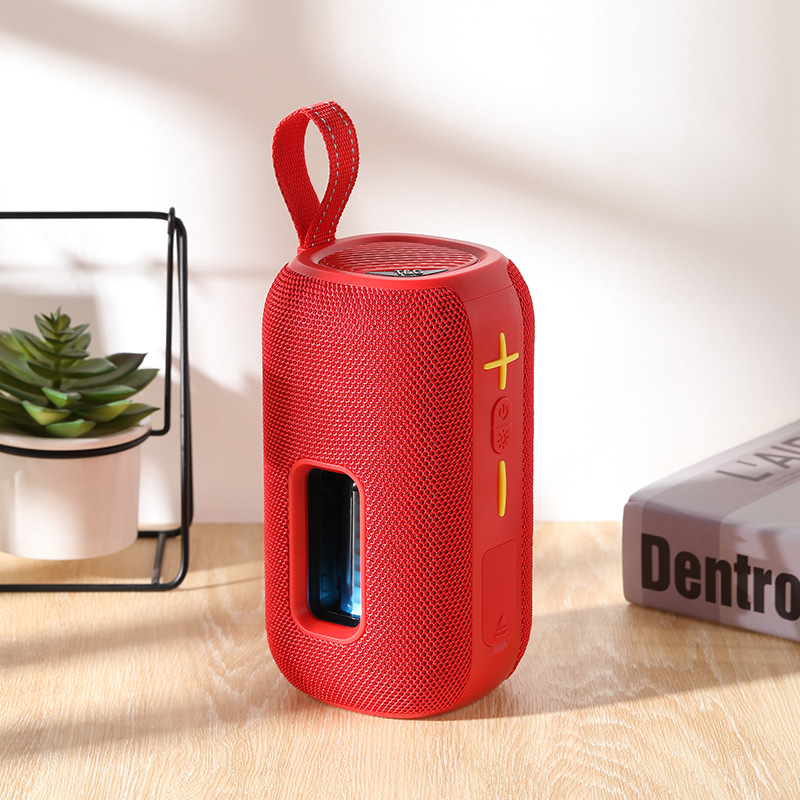 Mini Bluetooth zvučnik, 8W izlaz, Bluetooth 5.3, 100 Hz–20 kHz, SNR ≥70 dB, ugrađena baterija 1000–1200 mAh