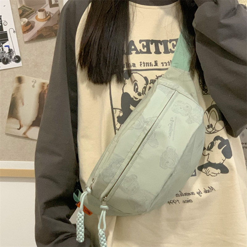 Djevojačka crossbody torba – najlon, zatvarač, džep za telefon, podstava od poliestera, ulični stil