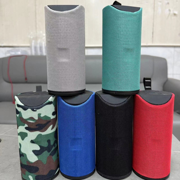 Bluetooth zvučnik s tekstilnim omotačem, 2 zvučnika, ugrađena baterija 500–800mAh, IPX5 vodootpornost, Bluetooth 5.2, domet 10 m