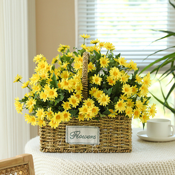 Umjetni cvijet Daisy – materijal: svila mrežica, sitotisak; pogodno za vjenčanja, fotografiranje na otvorenom i kućnu dekoraciju.