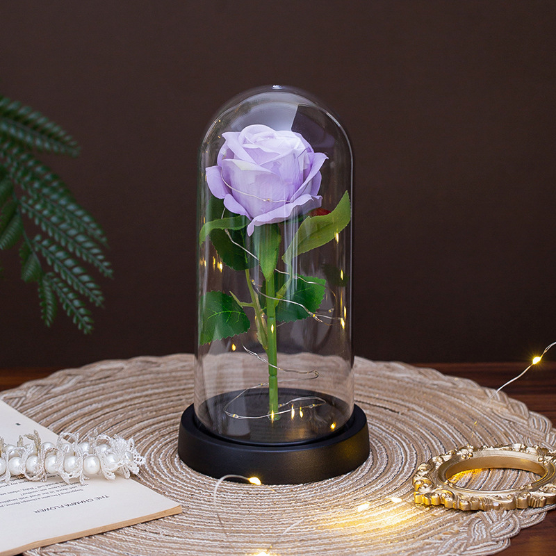 Изкуствена роза под стъклен купол – настолен декор, марка Xucheng; подарък за сватби, рождени дни, Коледа, Деня на майката и Св. Валентин