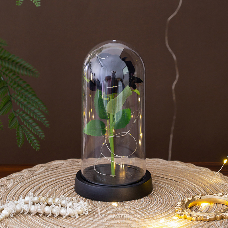 Изкуствена роза под стъклен купол – настолен декор, марка Xucheng; подарък за сватби, рождени дни, Коледа, Деня на майката и Св. Валентин