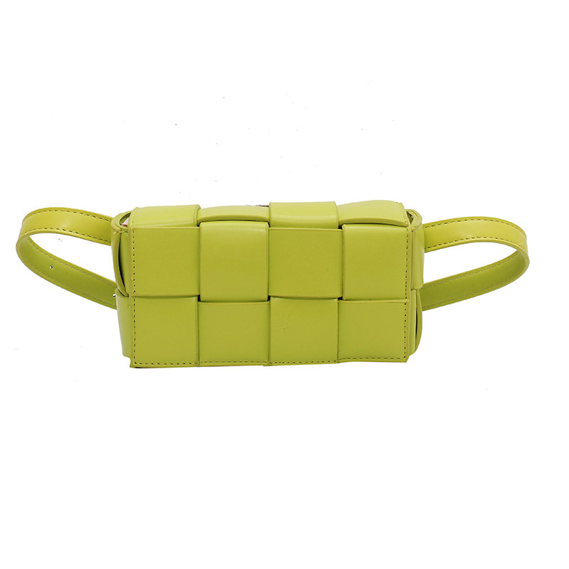 Izvezena crossbody torba - PU, podstava od sintetičke kože, magnetsko zatvaranje, džep za mobitel, gradski stil