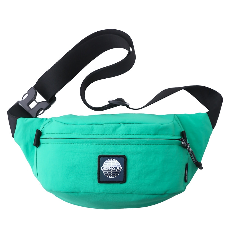 Torba preko tijela od platna – gradska jednostavnost, jesen 2025, zatvarač, 3D vanjska strana