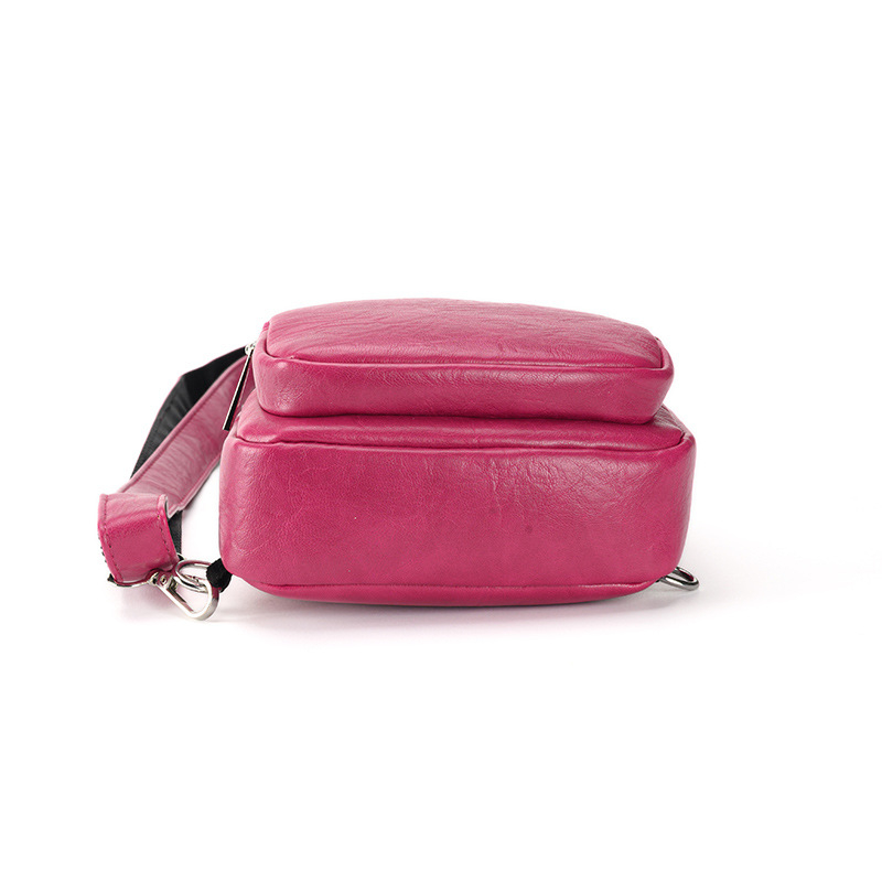 Kompaktni PU crossbody ruksak, mekana PU podstava, zatvaranje na zip, unutarnji pretinac za telefon i pretinac sa zipom, unutarnja pregrada, za svakodnevnu upotrebu