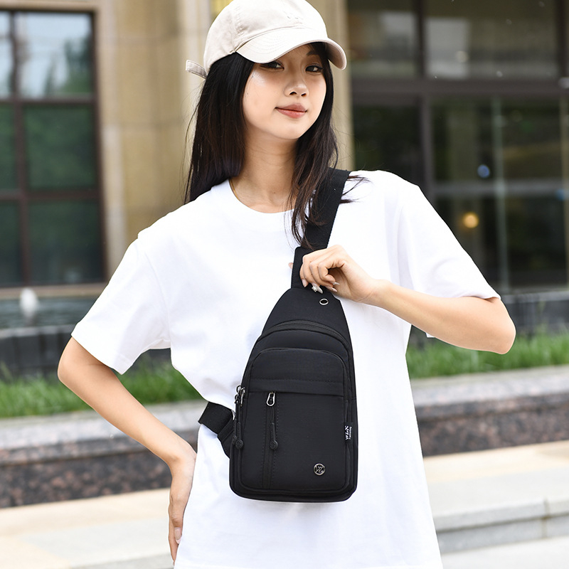 Ženska nylon crossbody torba – zatvaranje na zip, unutarnja džep sa zipom, podstava od poliestra, mekana tekstura, Willowstar