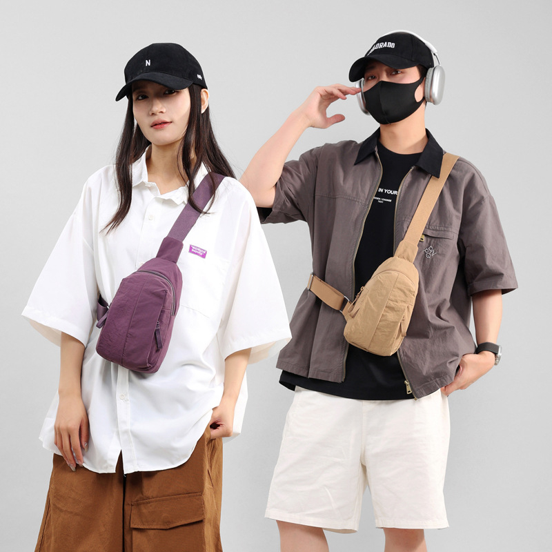 Torba preko tijela za žene i muškarce, lagana, gradski stil, najlon, podstava poliester, zatvaranje zipom, ID džep, unutarnja dodatna pretinac (Materijal: Najlon; Podstava: Poliester; Zatvaranje: Zip; ID džep; Unutarnja dodatna pretinac)