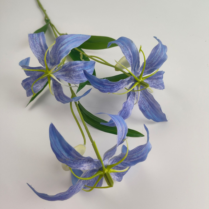 Művirág lángoló liliom gyümölcs díszítéssel (Márka: Lin xin crafts; Kód: Flame lily--yd03; Anyagok: műanyag, rugalmas gumi, selyemvirágok; Használat: esküvő, kültér, fotó kellékek)