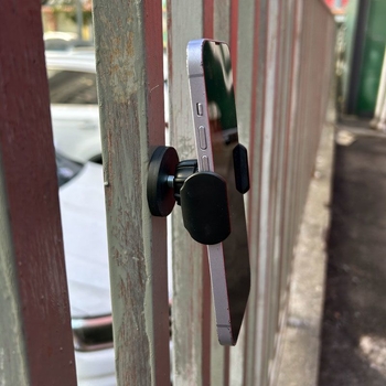 Držač za telefon s bežičnim punjenjem (plastično kućište; IP stil; bežično punjenje)