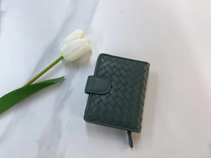 Дамски бифолд портфейл от естествена кожа с текстура на овча кожа, множество джобове за карти и монетник