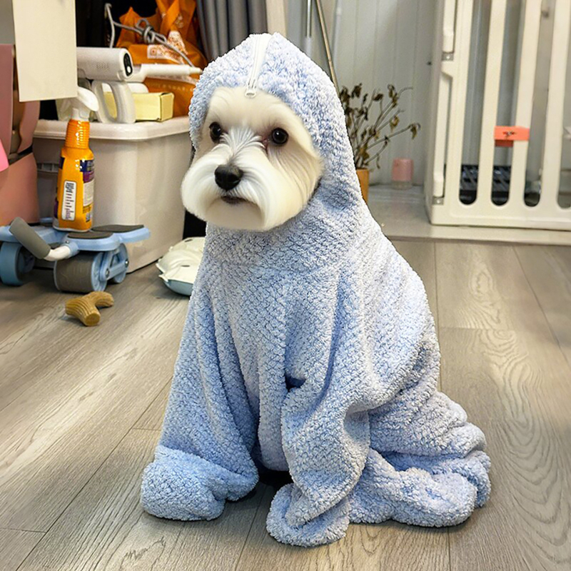 Халат за кучета с абсорбираща, бързосъхнеща и удебелена материя, с пълно обгръщане