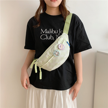 Čerstvá a jednoduchá crossbody taška z Oxford tkaniny, polyesterová podšívka, zapínanie na zips, vnútorný zipsový priečinok, v štýle Mori/Japonský štýl