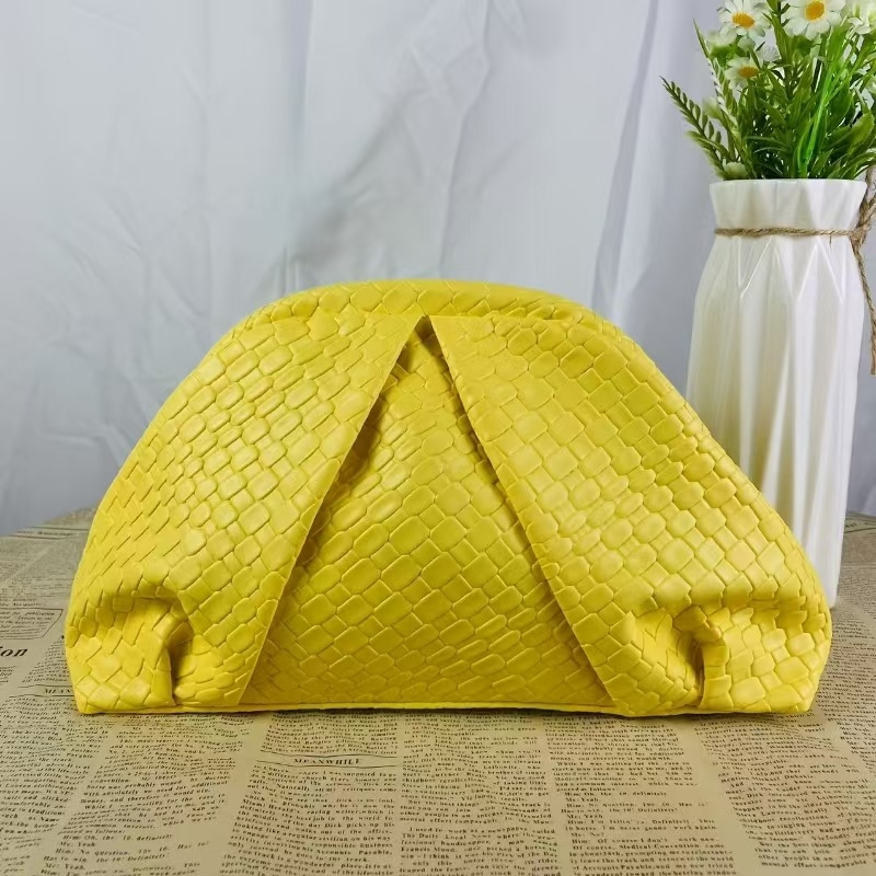 Clutch de seară în formă de dumpling, material PU cu căptușeală PU, interior laminat cu fermoar, stil pe un umăr, lansare toamnă 2025