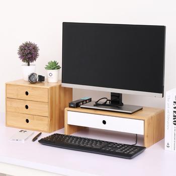 Trojposchodový stolný vyvýšený stojan na počítač — drevený/bambusový materiál, jednoduchý moderný štýl; viacúčelový organizér s úložiskom pre kozmetiku, na stole a do izby; bez montáže.