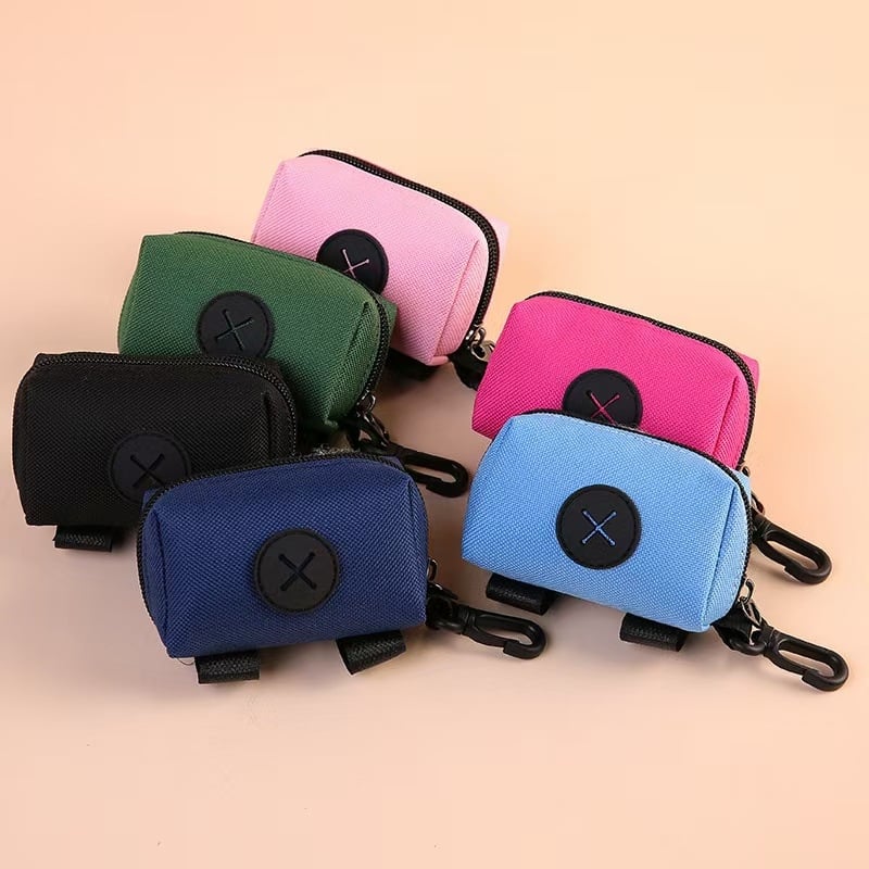 Bomeile poliészter kutyaürülék zacskó adagoló síknyílású kialakítással és tároló