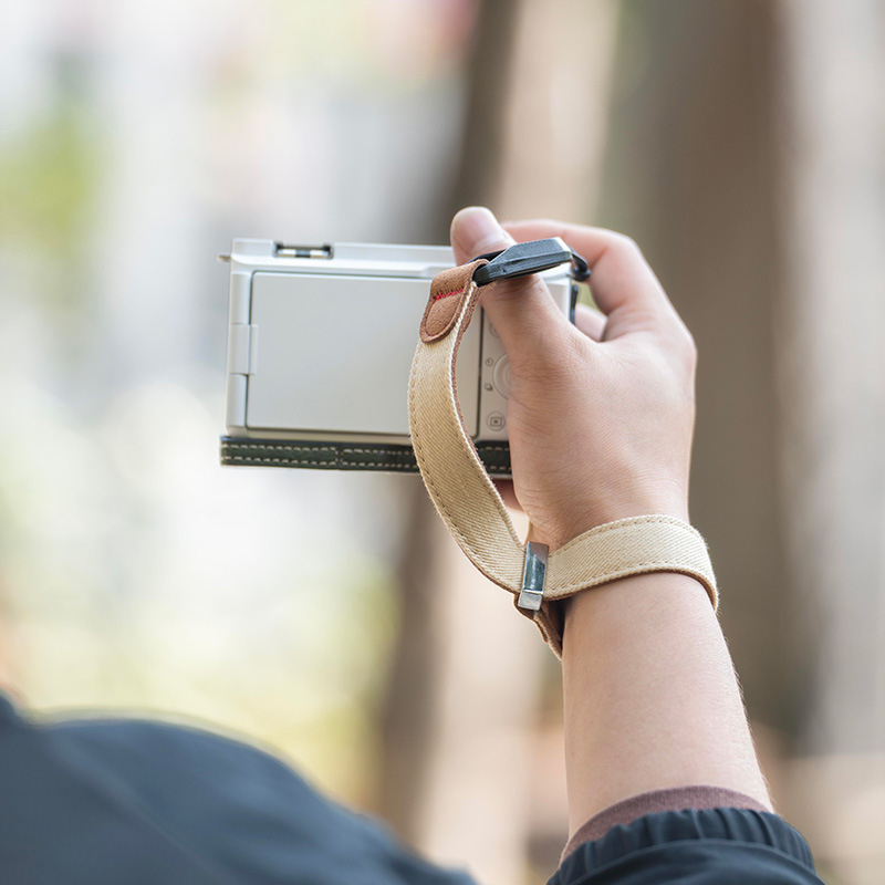 DSLR csuklópánt gyorskioldóval és könnyű beállítással (SLR gépek kompatibilitása; gyors rögzítés; testreszabott minták; 2025-ös kiadás)