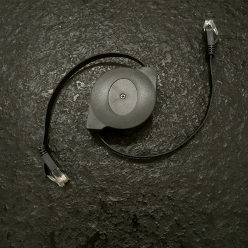 Behúzható CAT6 Ethernet kábel, RJ-45 csatlakozás, Gigabit sebesség, laptopok és asztali számítógépekhez, PU+ABS ház.