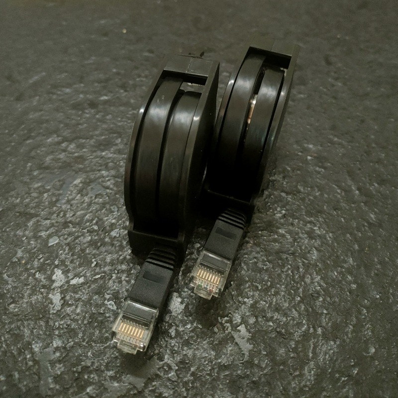 Behúzható CAT6 Ethernet kábel, RJ-45 csatlakozás, Gigabit sebesség, laptopok és asztali számítógépekhez, PU+ABS ház.