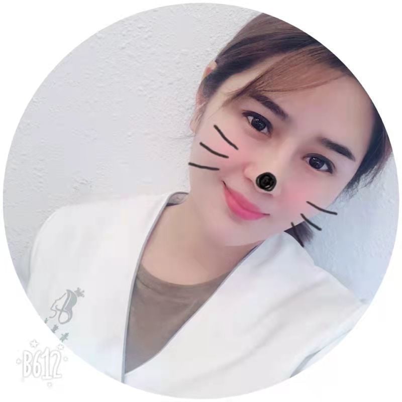 Korejski stil visoke klase unisex radna odjeća za kozmetički salon s krznenim ovratnikom, rukavi 5/4, anti-prljav završetak, tkanina 95%+ spandex, proljeće 2025