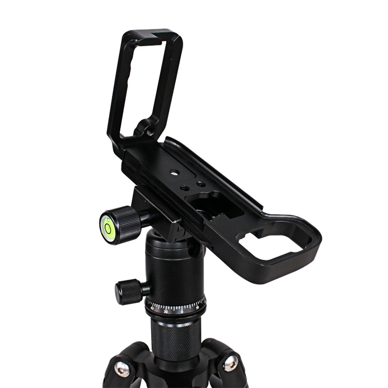 Глава за трипод със вертикална платформа за бърз монтаж и ръкохватка, съвместима със Sony A7M3, модел BZ-A7M3 (алуминиева сплав; товароподемност 2–5 кг; тегло 0.123 кг; универсална съвместимост)