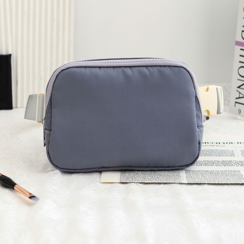 Torba za struk s višestrukim pretincima i unutarnjim međupodjelom, poliester, zatvaranje zipom, laminirani džep sa zipom, za slobodno vrijeme putovanja