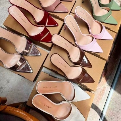 Stiletto sandalės su smaigiu piršto galiu — guma padas, vidus: Super Fiber, 2024 metų vasara