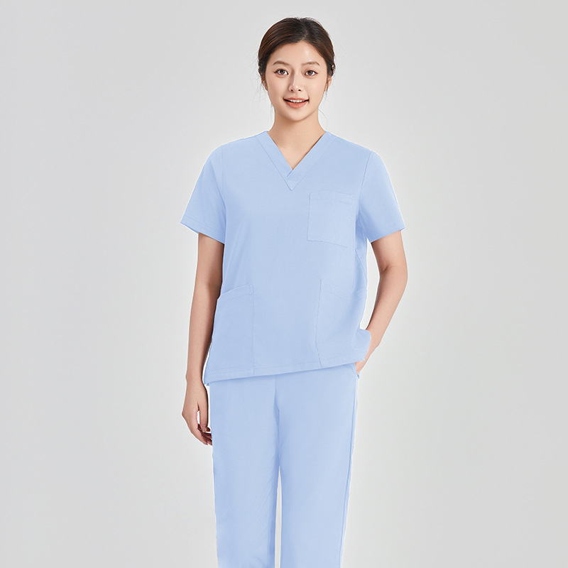 Kirurški scrub set – unisex, kratki rukavi, V-neck, 95% poliester, otporan na kiseline i lužine, kompletan set