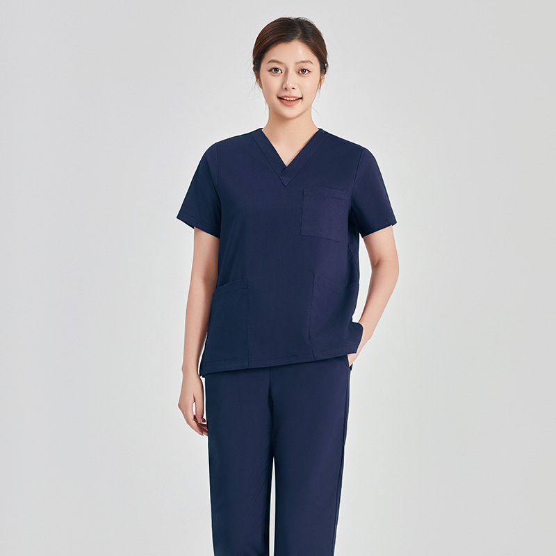 Kirurški scrub set – unisex, kratki rukavi, V-neck, 95% poliester, otporan na kiseline i lužine, kompletan set